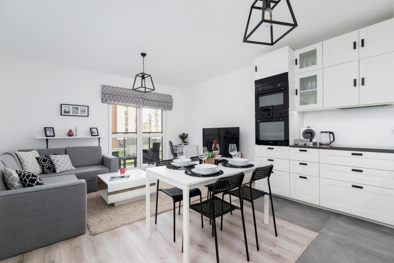 Krowodrza Apartment Premium With Balcony By Renters Prestige Краков Экстерьер фото